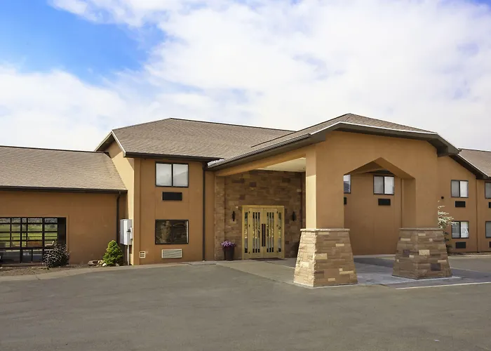 Red Sands Hotel